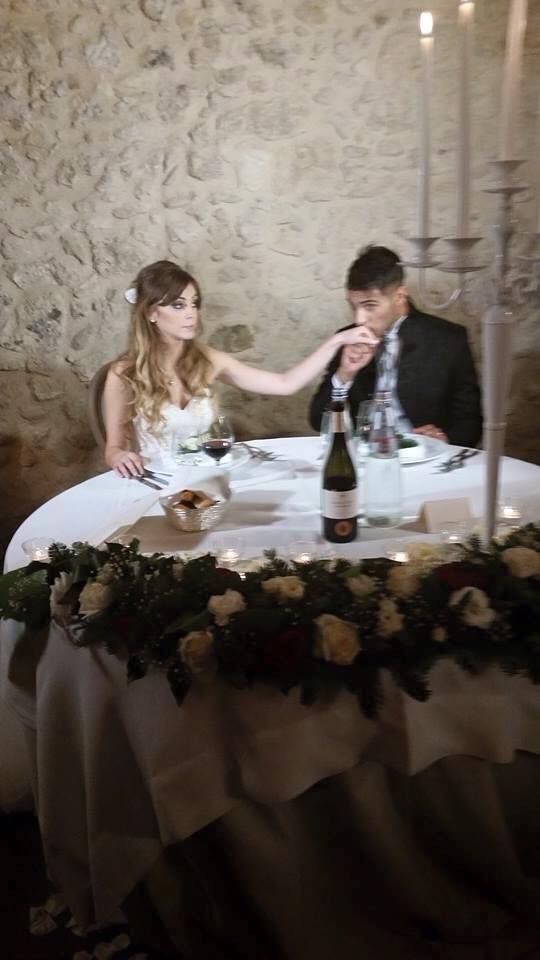 Foto di Aldo Palmeri e Alessia Cammarota a Camemi dopo matrimonio