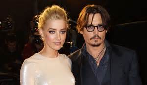 Johnny Deep insieme alla promessa sposa  Amber Heard