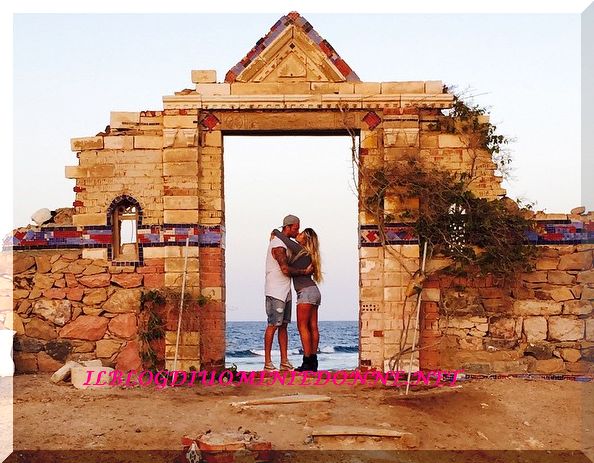 Foto di Eugenio Colombo e Francesca del Taglia in vacanza in Africa