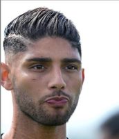 Achraf Lazaar calciatore con cui si sarebbe baciata Giulia d'Urso