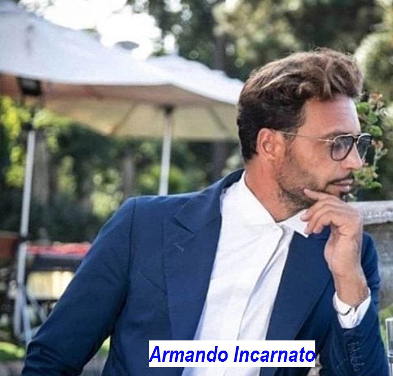 Armando Incarnato assorto in vacanza