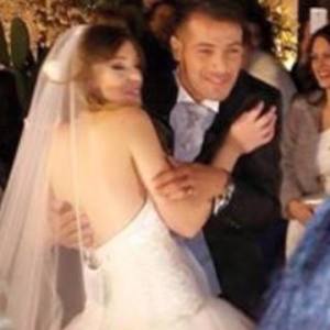 Foto di Aldo Palmeri e Alessia Cammarota a Camemi dopo matrimonio