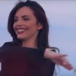 La tronista Sonia e Ilenia Pastorelli nel video di Biagio Antonacci in ricordo di Pino Daniele One Day