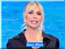 Ilary Blasi conduttrice dell'Isola dei Famosi